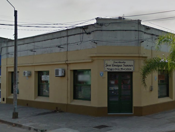 Fachada del Escritorio José Enrique Sanner en Melo